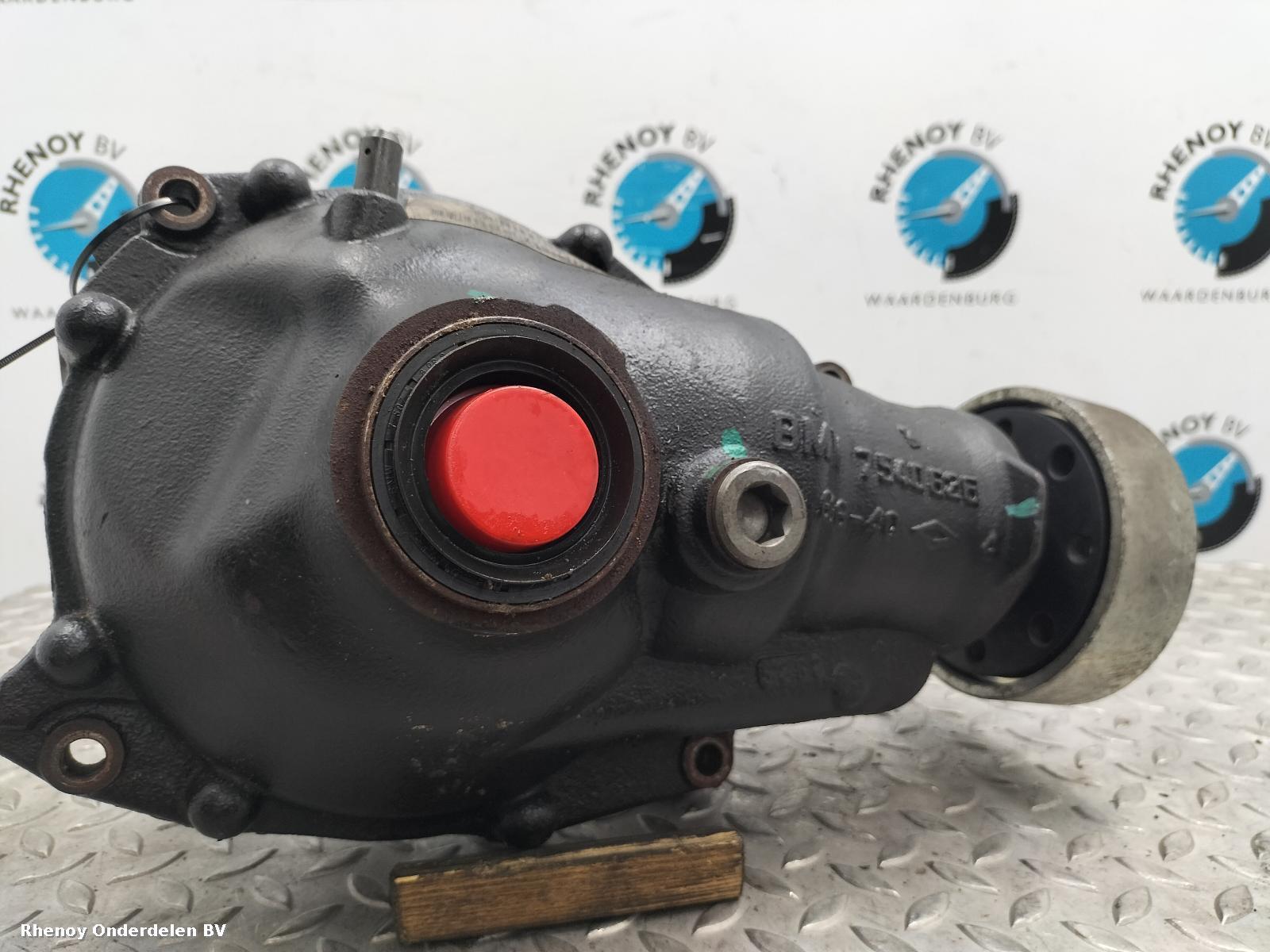 2004 BMW X3 DIFFERENTIEEL / CARDAN View Auto part DIFFERENTIEEL / CARDAN BMW X3 2004