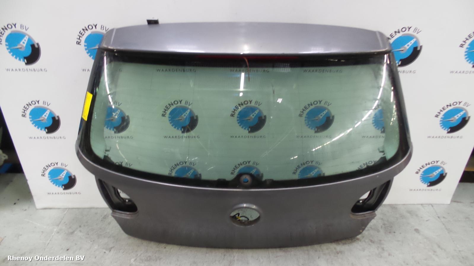 Bekijk Auto-onderdeel ACHTERKLEP VOLKSWAGEN GOLF 2004