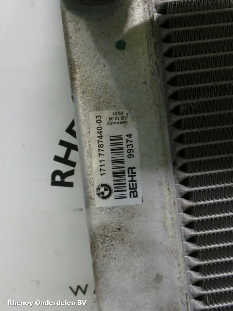 Bekijk Auto-onderdeel RADIATEUR BMW 5 SERIES 2005