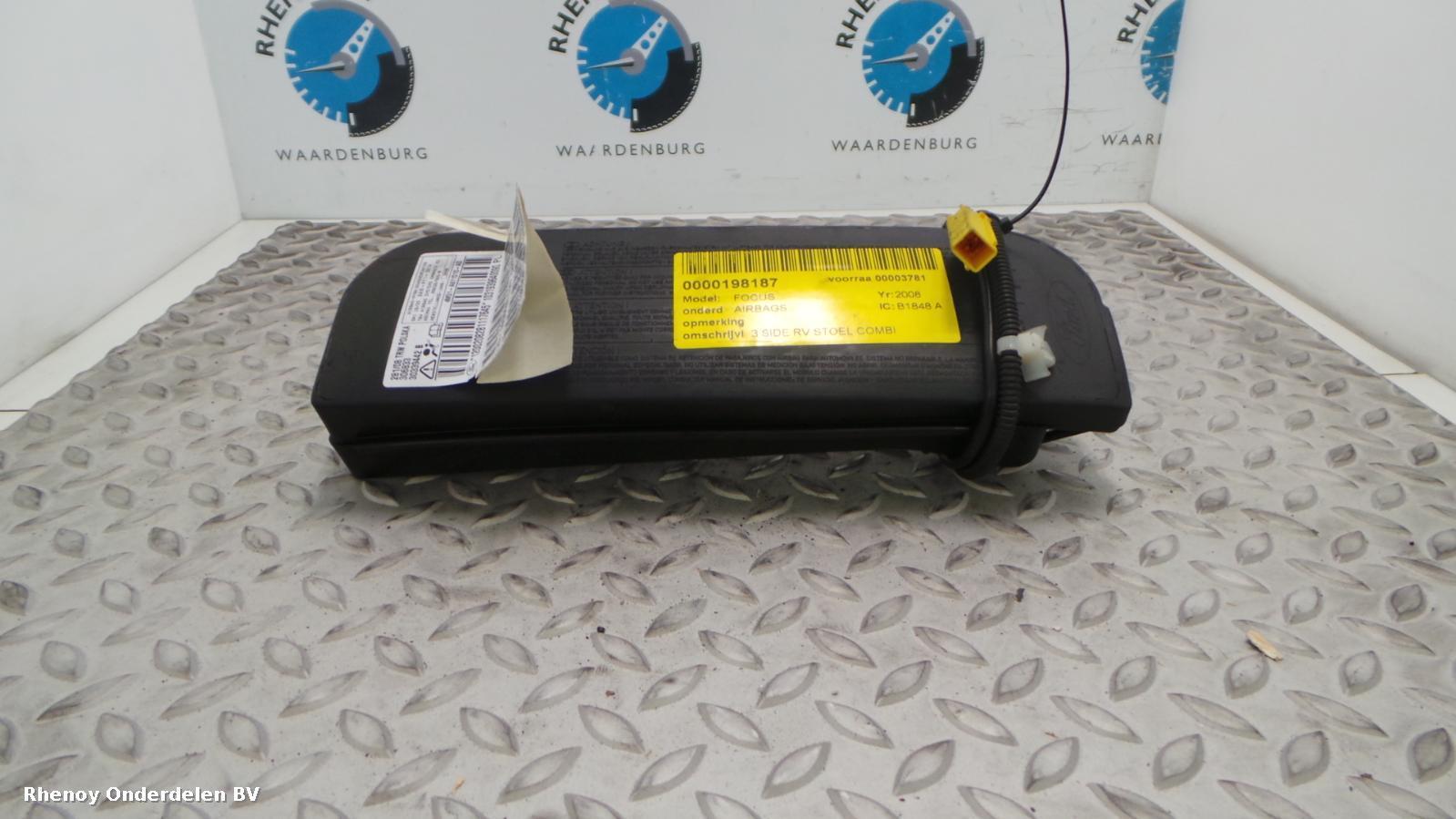 View Auto part R Air Bag FORD FOCUS 2008