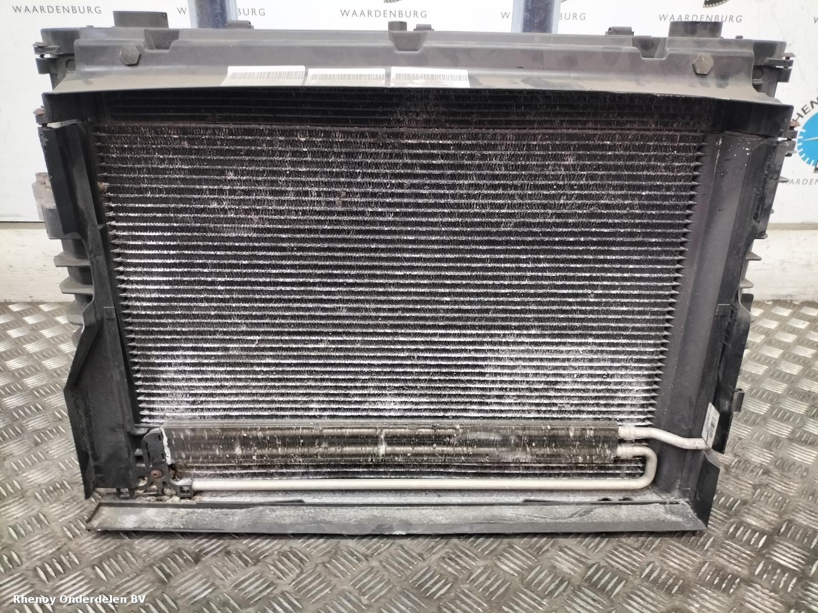 Bekijk Auto-onderdeel KOELERPAKKET BMW 5 SERIES 2006