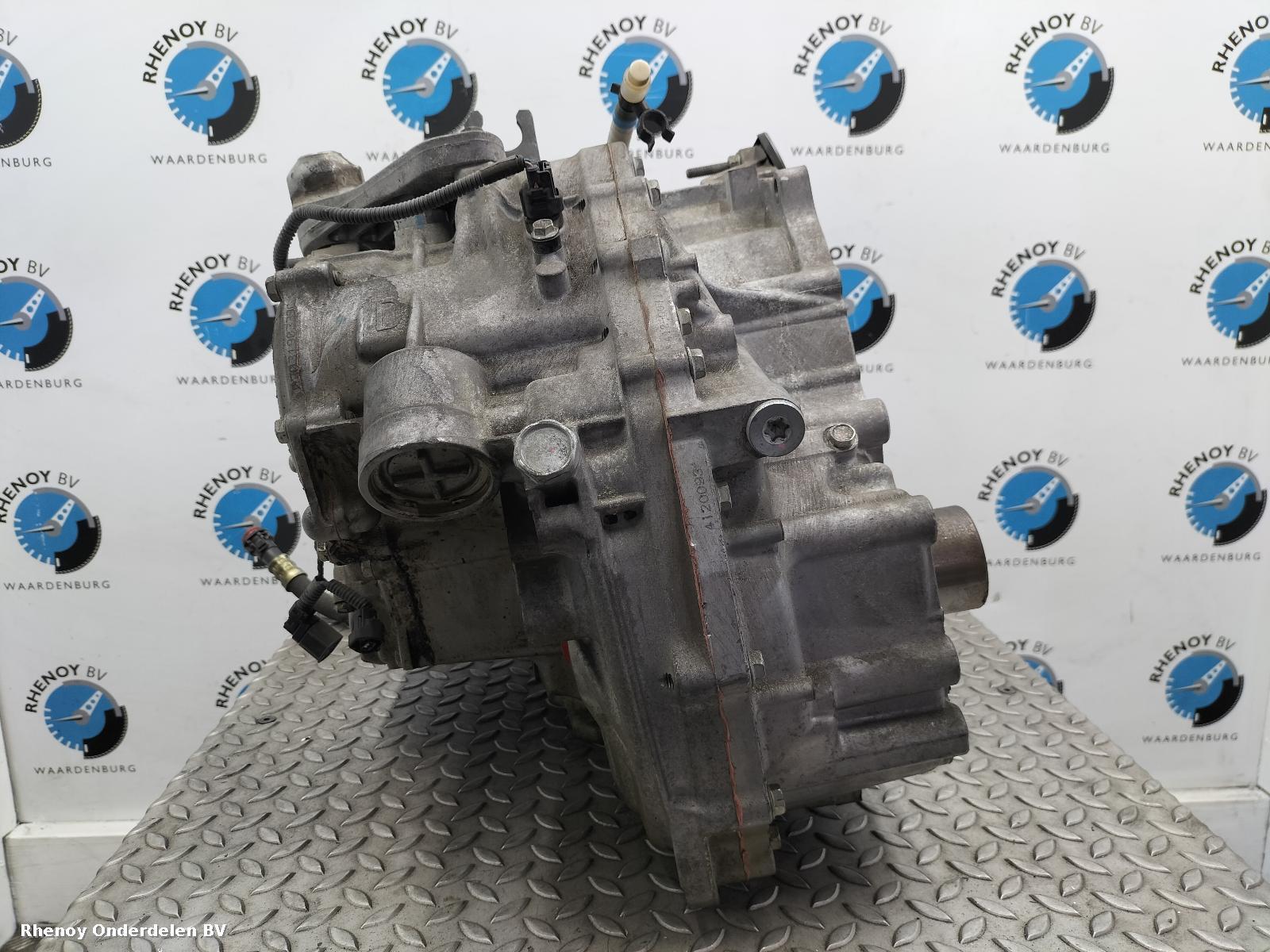 2009 FORD KUGA TRANSMISSIE / VERSNELLINGSBAK View Auto part TRANSMISSIE / VERSNELLINGSBAK FORD KUGA 2009