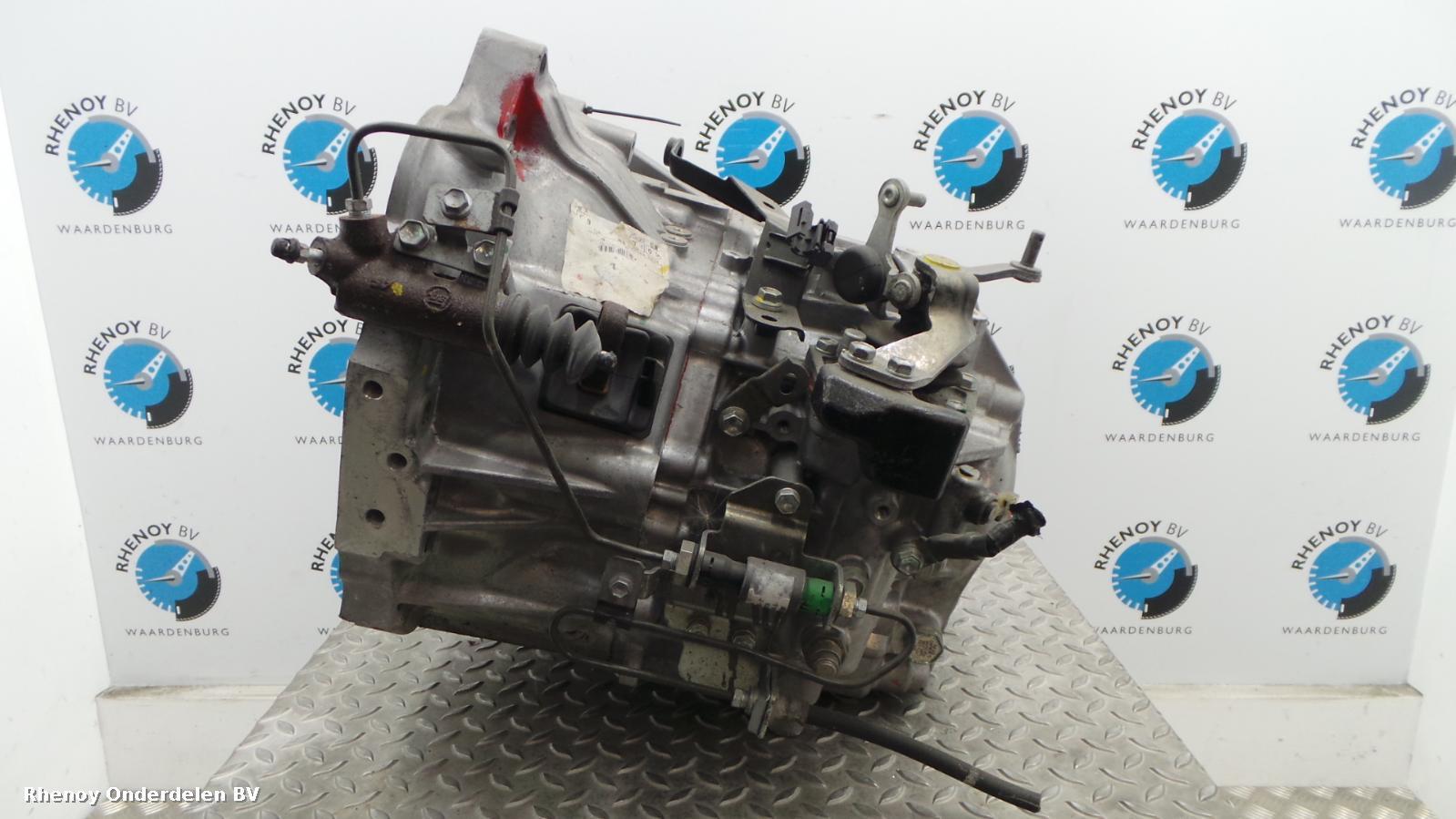 View Auto part TRANSMISSIE / VERSNELLINGSBAK TOYOTA AVENSIS 2007