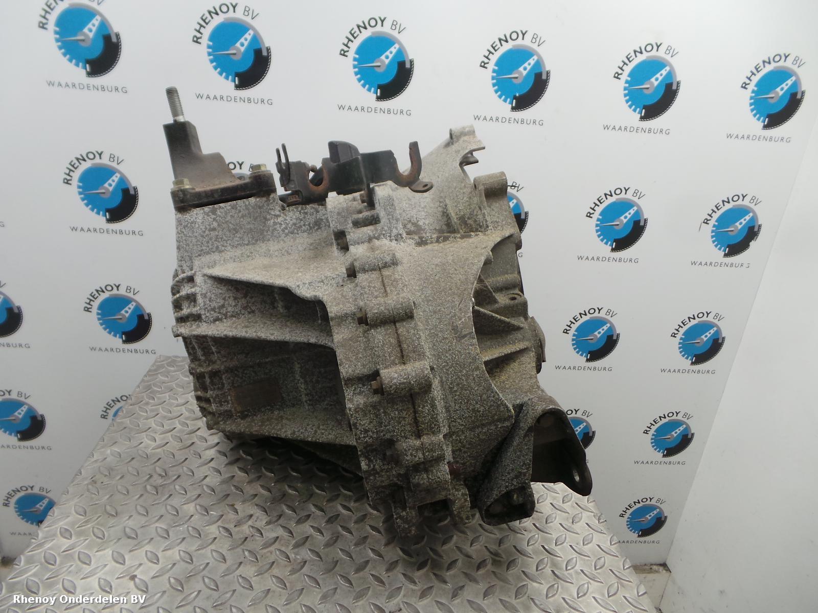 View Auto part TRANSMISSIE / VERSNELLINGSBAK FORD MONDEO 2003