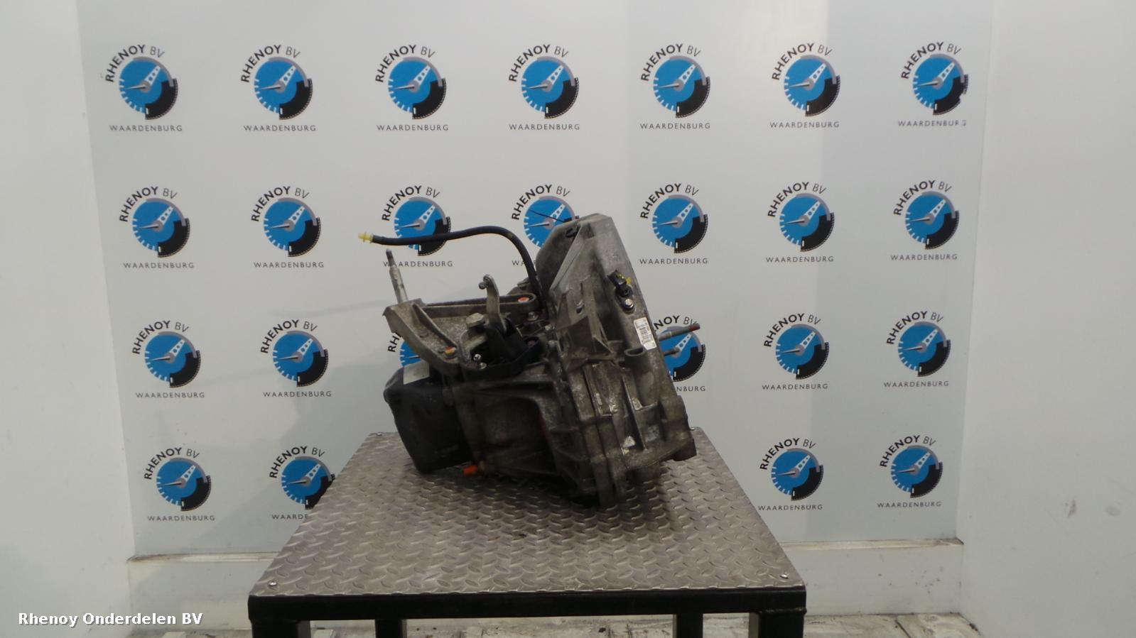 2008 RENAULT KANGOO TRANSMISSIE / VERSNELLINGSBAK View Auto part TRANSMISSIE / VERSNELLINGSBAK RENAULT KANGOO 2008