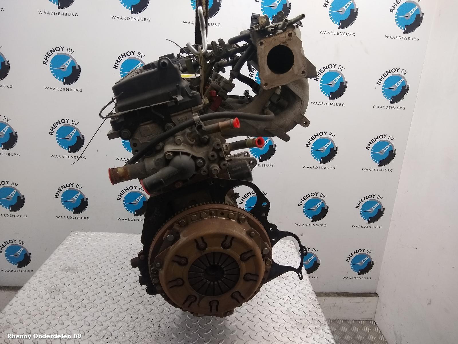 Bekijk Auto-onderdeel MOTOR NISSAN ALMERA TINO 2004
