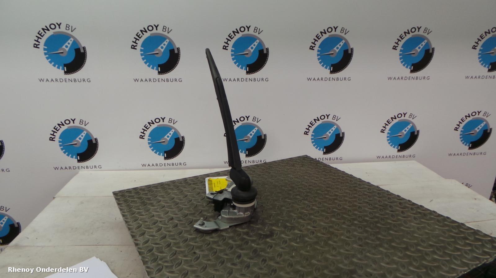 Bekijk Auto-onderdeel RUITENWISSERMOTOR ACHTER SUZUKI SWIFT 2010