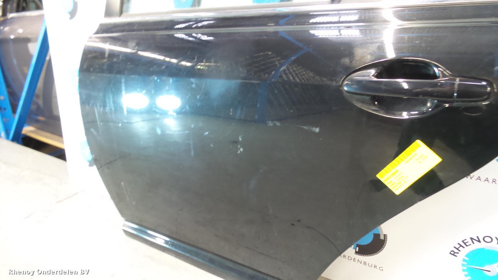 View Auto part PORTIER LA  TOYOTA AVENSIS 2005