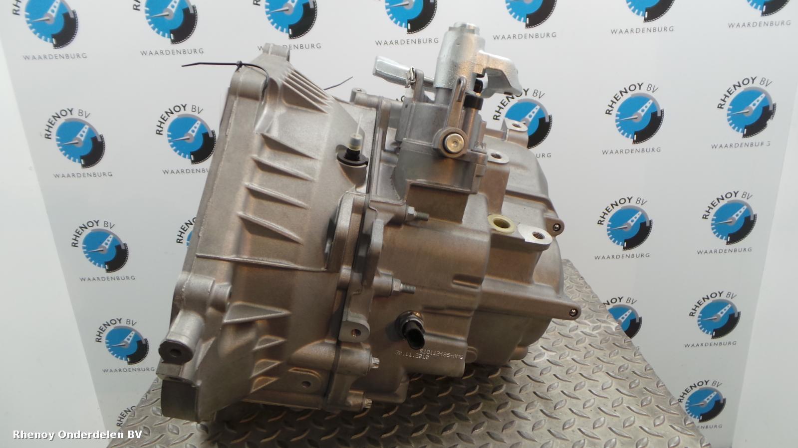 View Auto part TRANSMISSIE / VERSNELLINGSBAK SAAB 93 2012