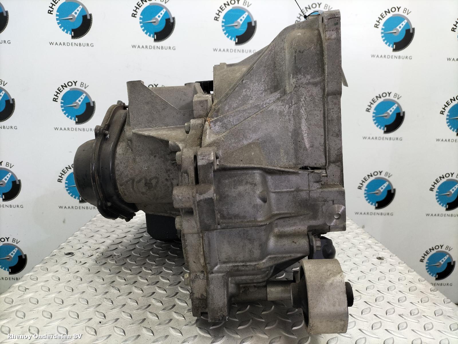 View Auto part TRANSMISSIE / VERSNELLINGSBAK FORD FIESTA 2011