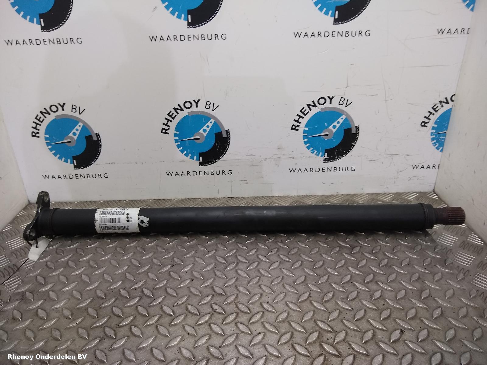 Bekijk Auto-onderdeel TUSSENAS VOOR BMW X5 2008