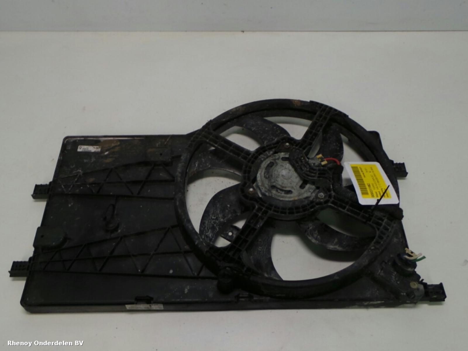 Bekijk Auto-onderdeel KOELVIN ELECTRISCH FIAT FIORINO 2011