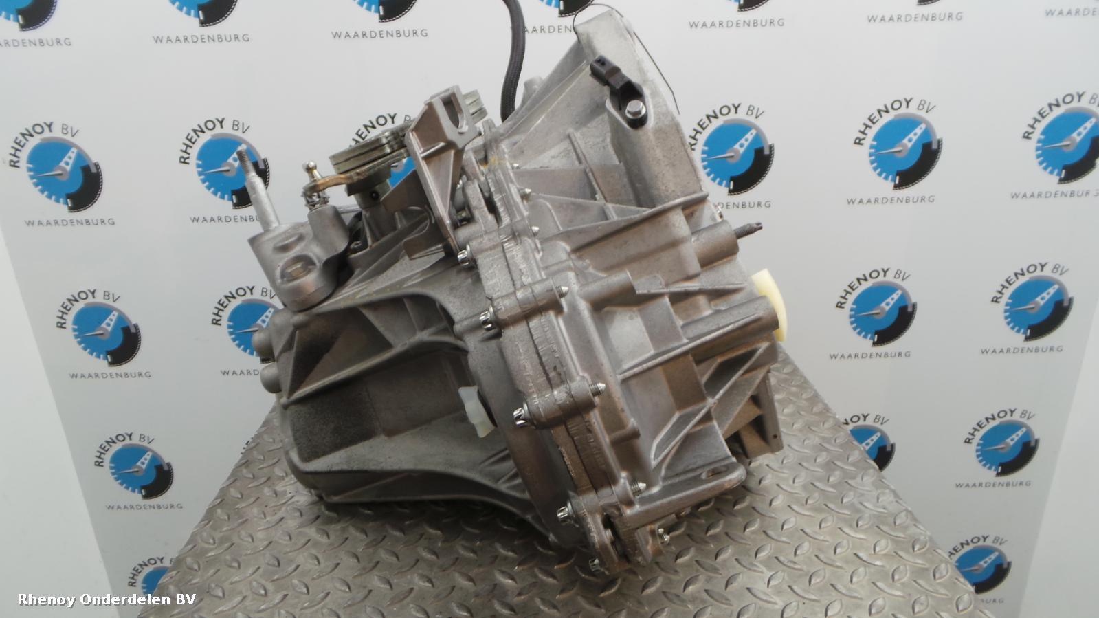 2013 RENAULT KANGOO TRANSMISSIE / VERSNELLINGSBAK View Auto part TRANSMISSIE / VERSNELLINGSBAK RENAULT KANGOO 2013