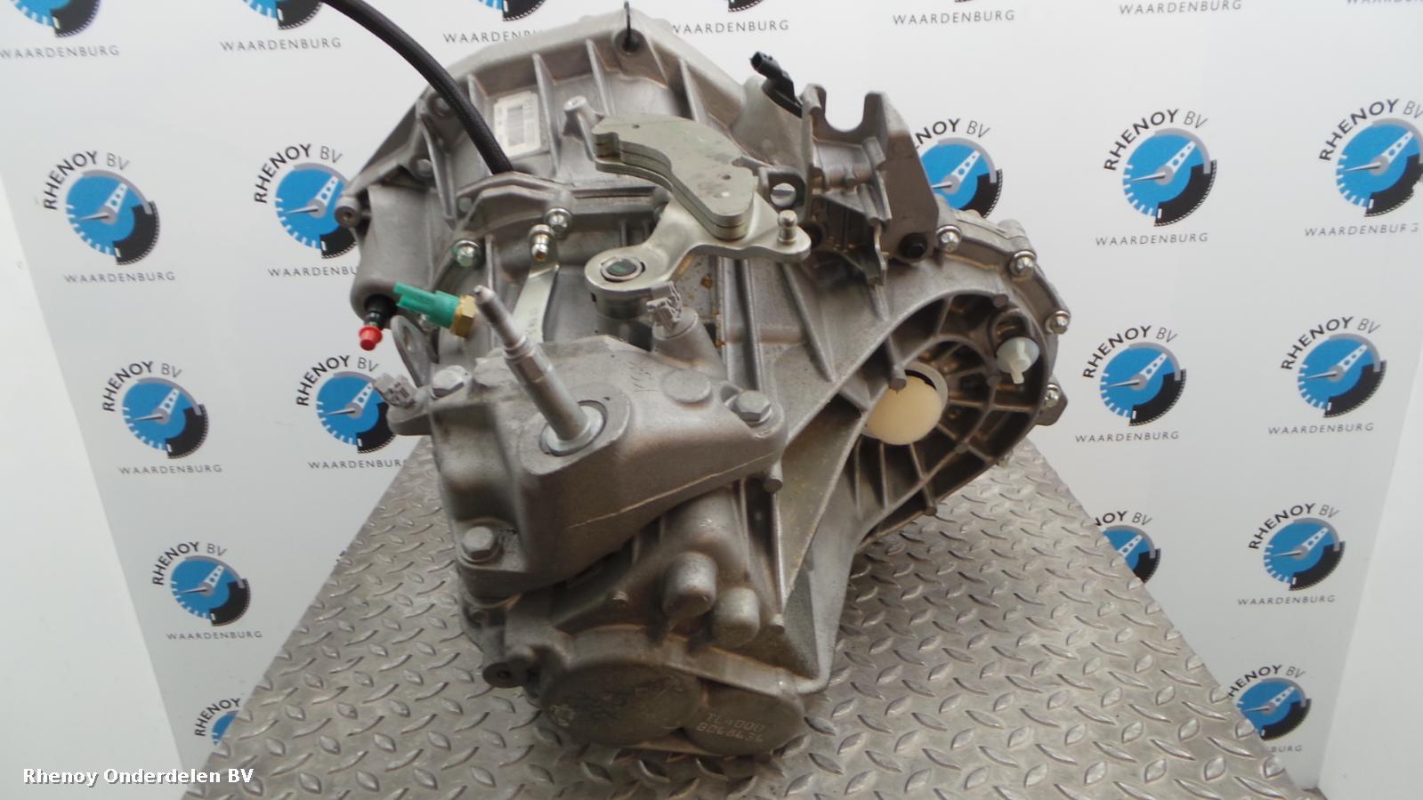 2013 RENAULT KANGOO TRANSMISSIE / VERSNELLINGSBAK View Auto part TRANSMISSIE / VERSNELLINGSBAK RENAULT KANGOO 2013