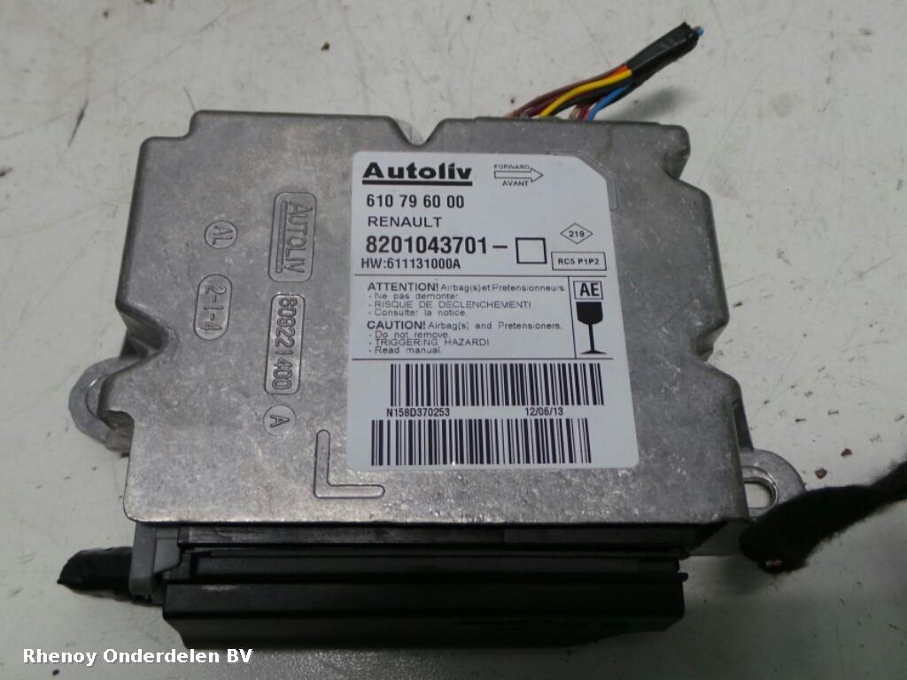 2013 RENAULT CLIO AIRBAG SET View Auto part AIRBAG SET RENAULT CLIO 2013