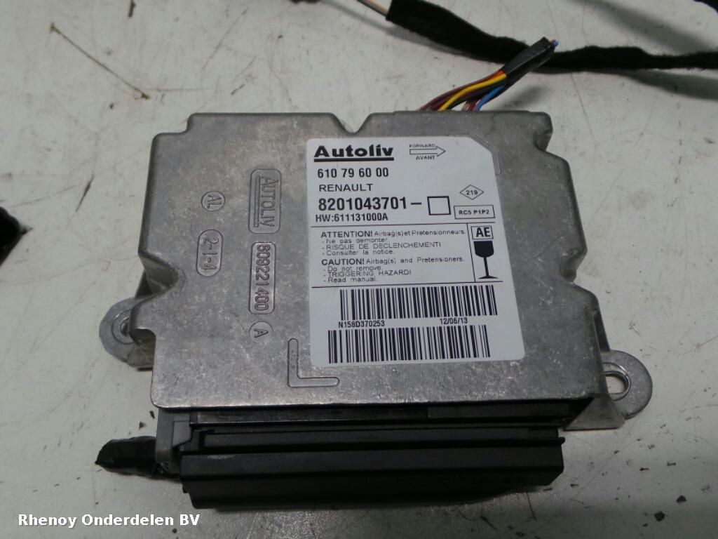 2013 RENAULT CLIO AIRBAG SET View Auto part AIRBAG SET RENAULT CLIO 2013