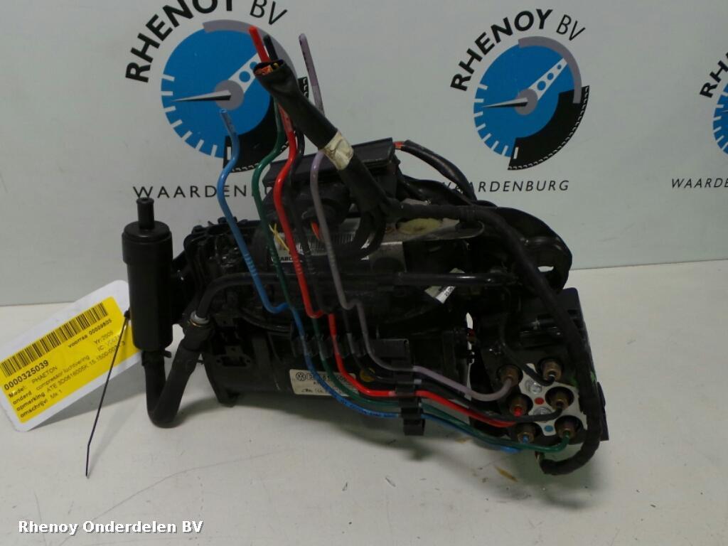 Bekijk Auto-onderdeel COMPRESSOR LUCHTVERING VOLKSWAGEN PHAETON 2005