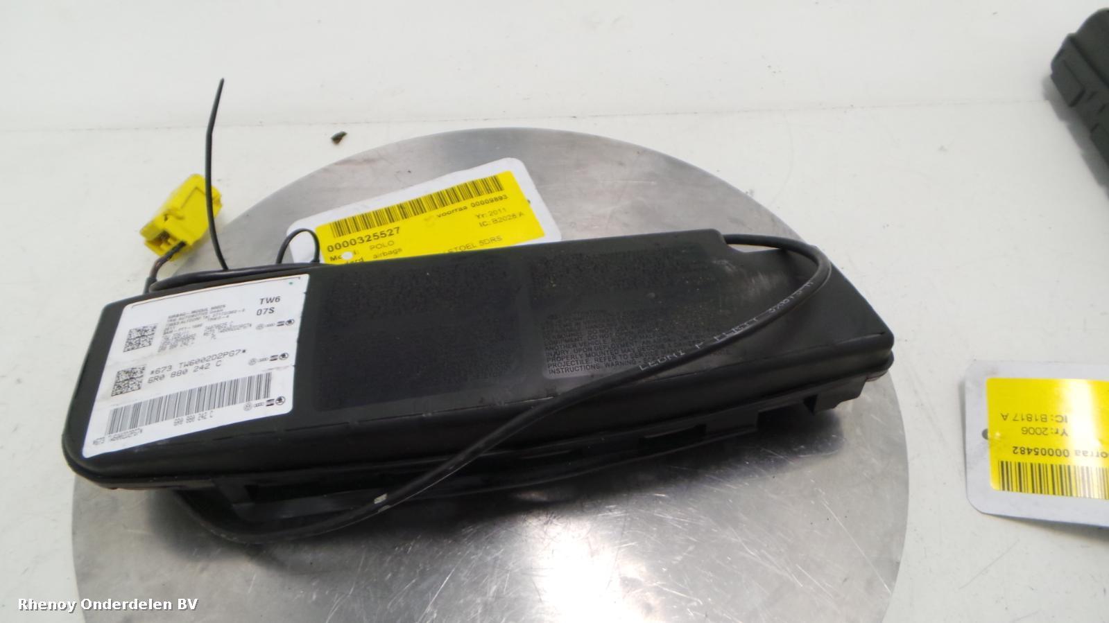 2011 VOLKSWAGEN POLO AIRBAG RECHTS View Auto part AIRBAG RECHTS VOLKSWAGEN POLO 2011
