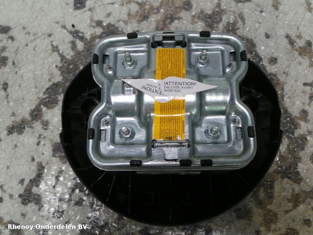 2013 RENAULT CLIO AIRBAG SET View Auto part AIRBAG SET RENAULT CLIO 2013