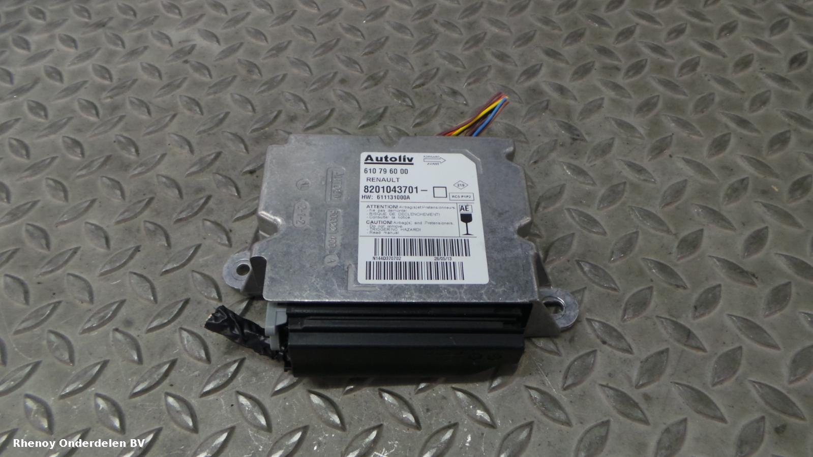 2013 RENAULT CLIO AIRBAG SET View Auto part AIRBAG SET RENAULT CLIO 2013