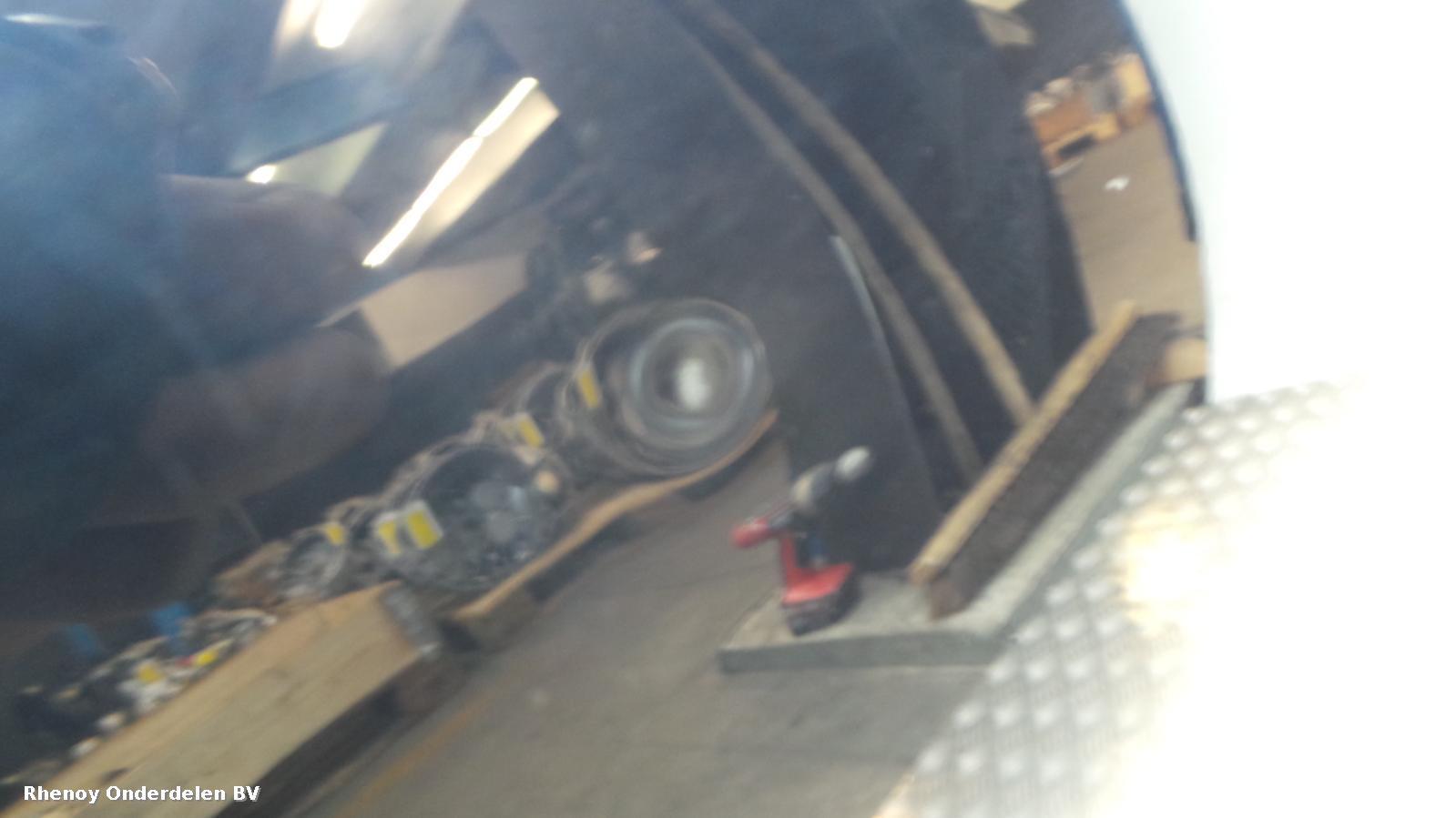 Bekijk Auto-onderdeel PORTIER LV  AUDI A8 2003