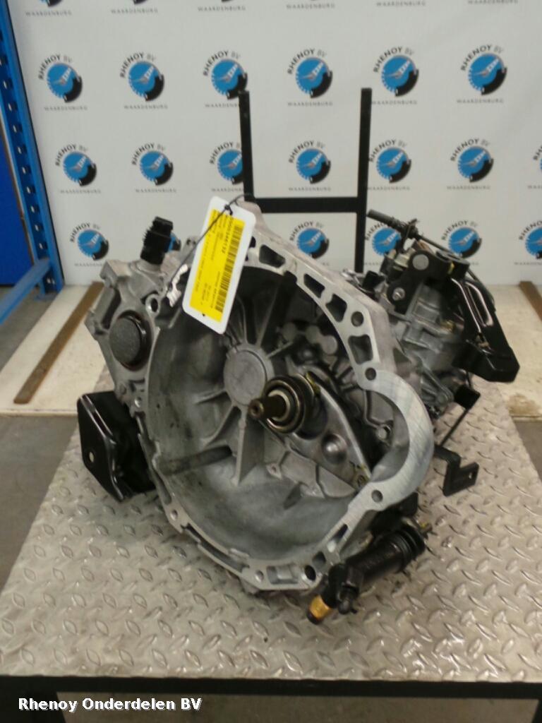 2013 HYUNDAI I20 TRANSMISSIE / VERSNELLINGSBAK View Auto part TRANSMISSIE / VERSNELLINGSBAK HYUNDAI I20 2013