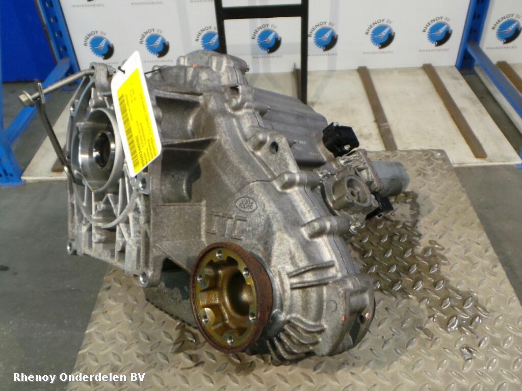 View Auto part TUSSENBAK LAND ROVER RANGE ROVER 2012