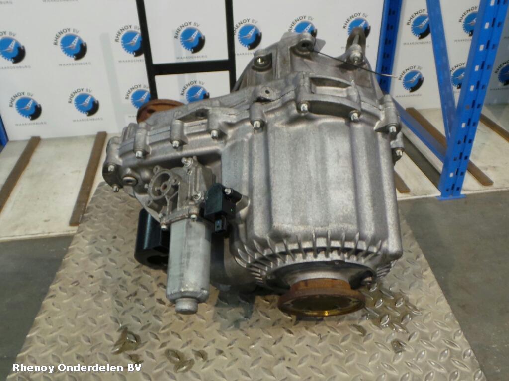 Bekijk Auto-onderdeel TUSSENBAK LAND ROVER RANGE ROVER 2012