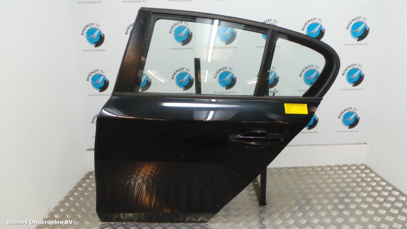Bekijk Auto-onderdeel PORTIER LA  BMW 1 SERIES 2005