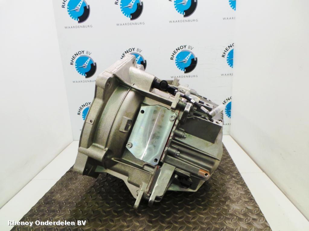 View Auto part TRANSMISSIE / VERSNELLINGSBAK OPEL / VAUXHALL CORSA 2015