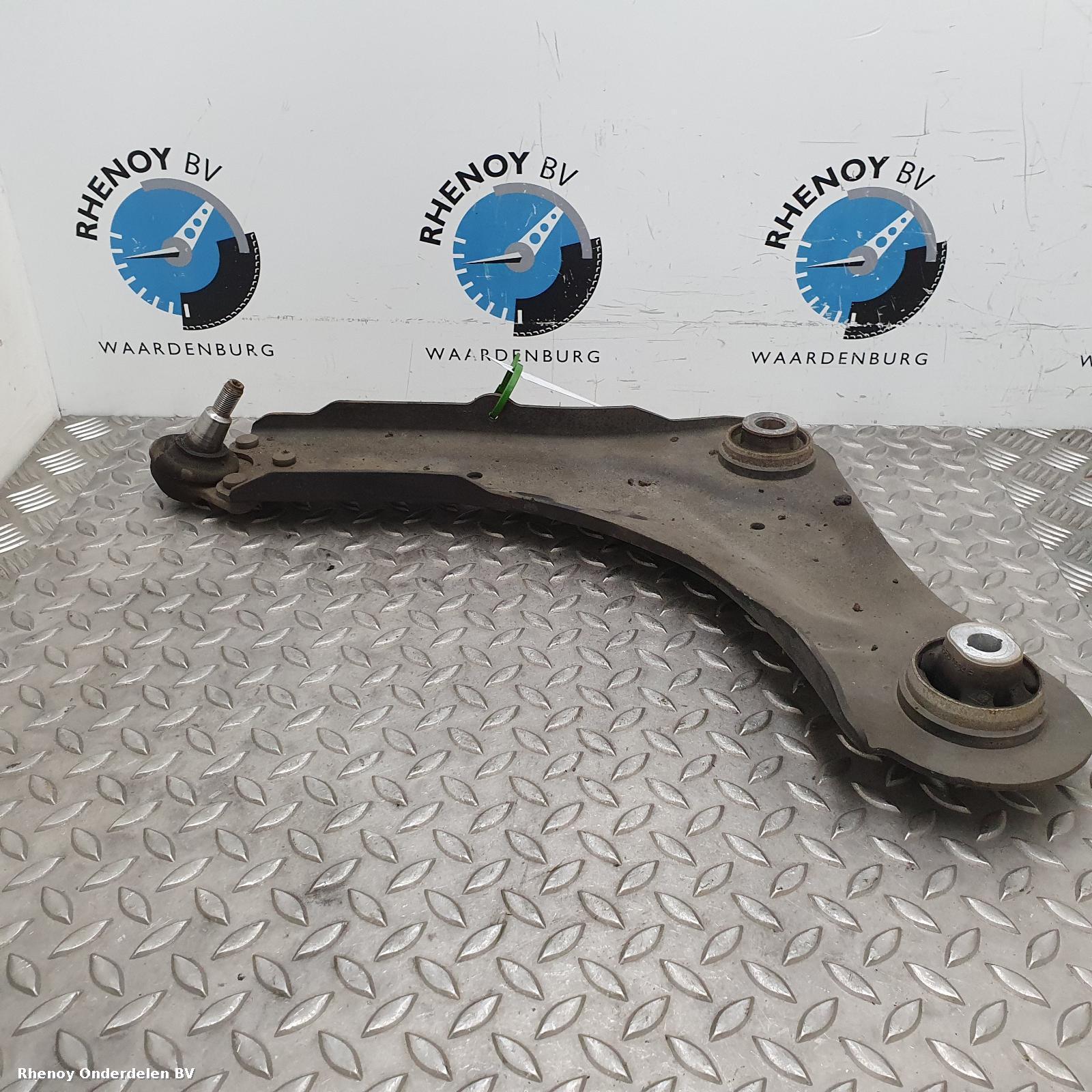 Bekijk Auto-onderdeel DRAAGARM ONDER LV RENAULT MEGANE 2013