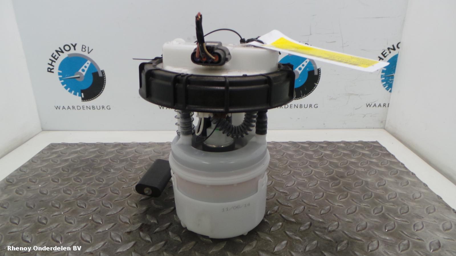 Bekijk Auto-onderdeel BRANDSTOF POMP VOOR DE INJECTOR DACIA SANDERO 2014