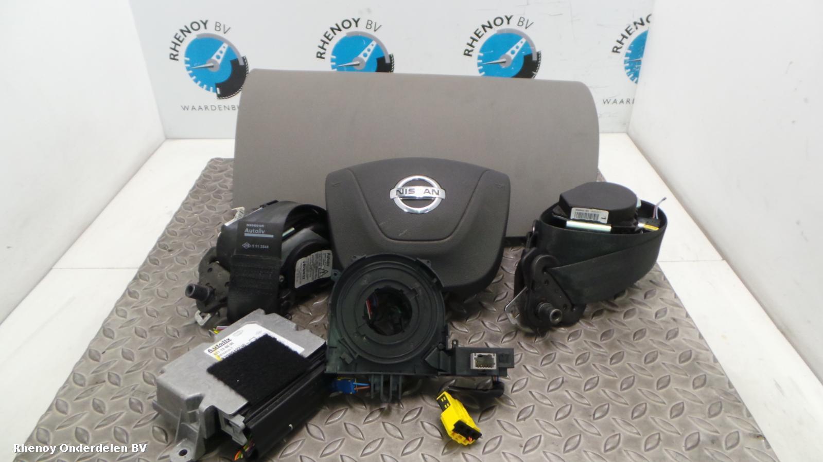 Bekijk Auto-onderdeel AIRBAG SET NISSAN NV400 2013