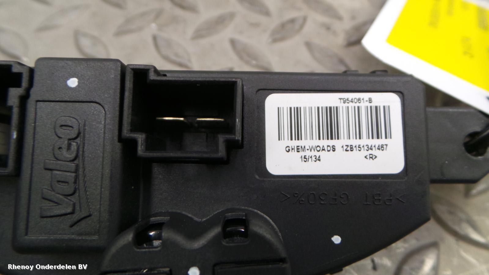 Bekijk Auto-onderdeel KACHELMOTOR RENAULT KADJAR 2015