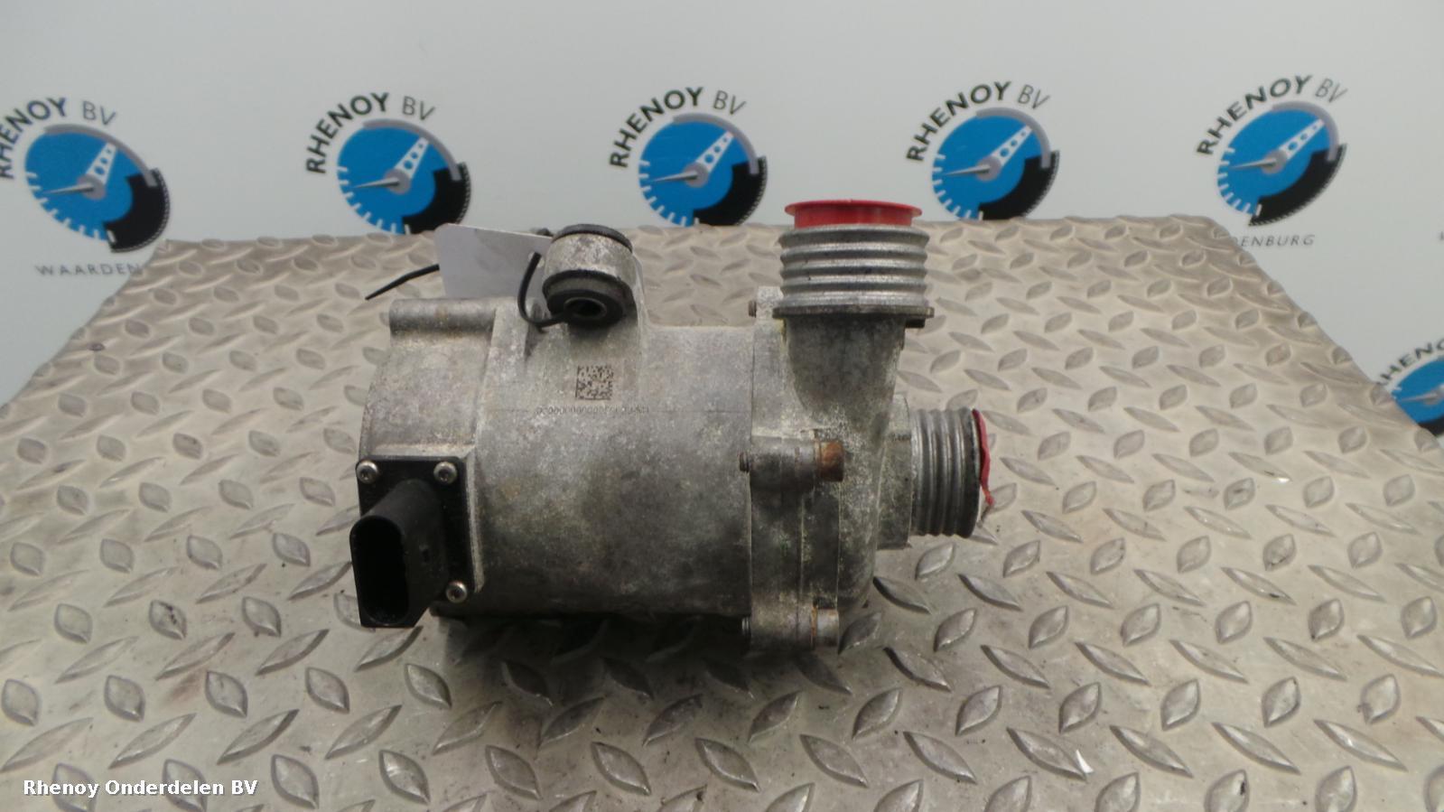 Bekijk Auto-onderdeel WATERPOMP BMW 3 SERIES 2013