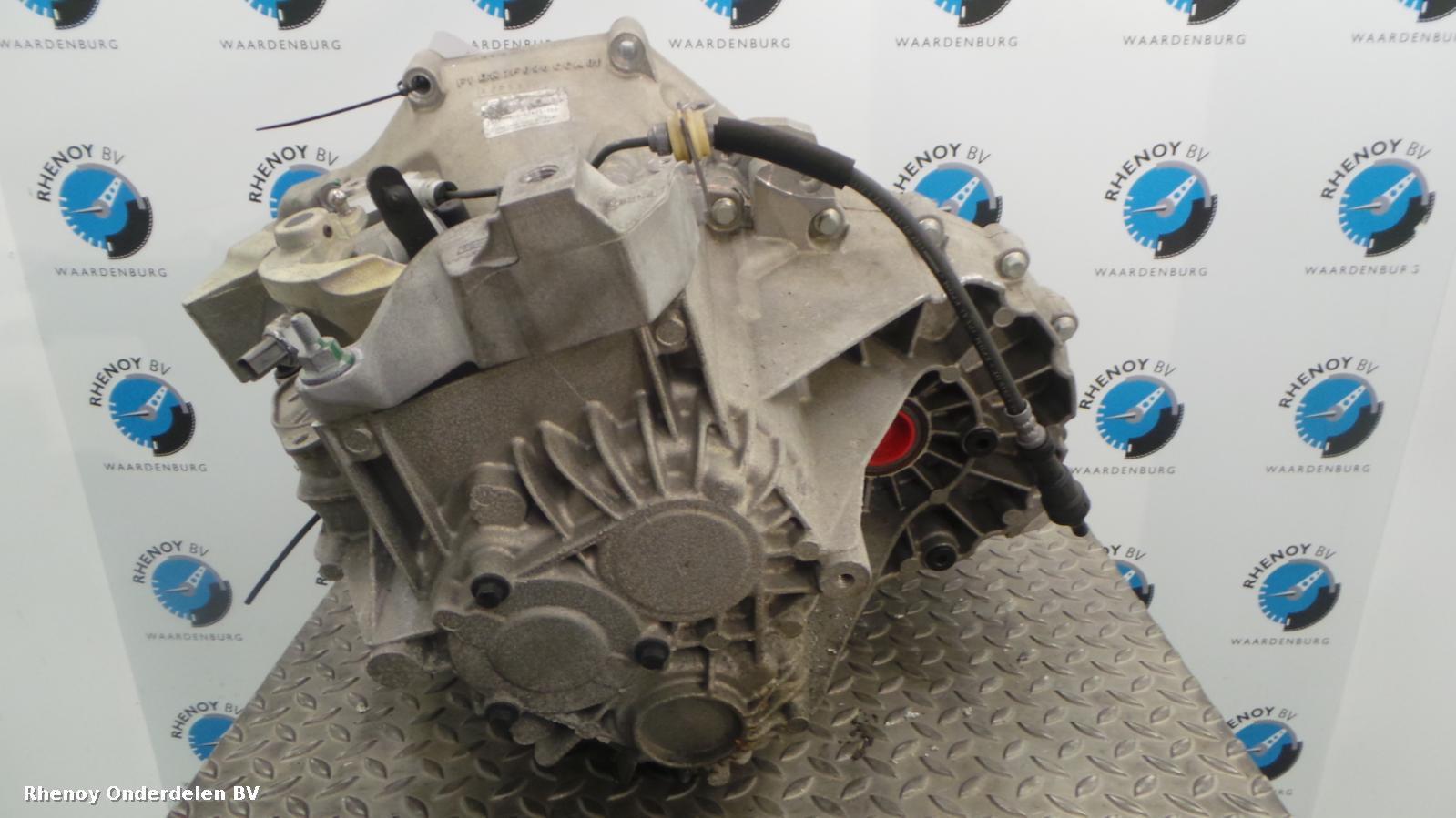 2015 FORD FOCUS TRANSMISSIE / VERSNELLINGSBAK View Auto part TRANSMISSIE / VERSNELLINGSBAK FORD FOCUS 2015