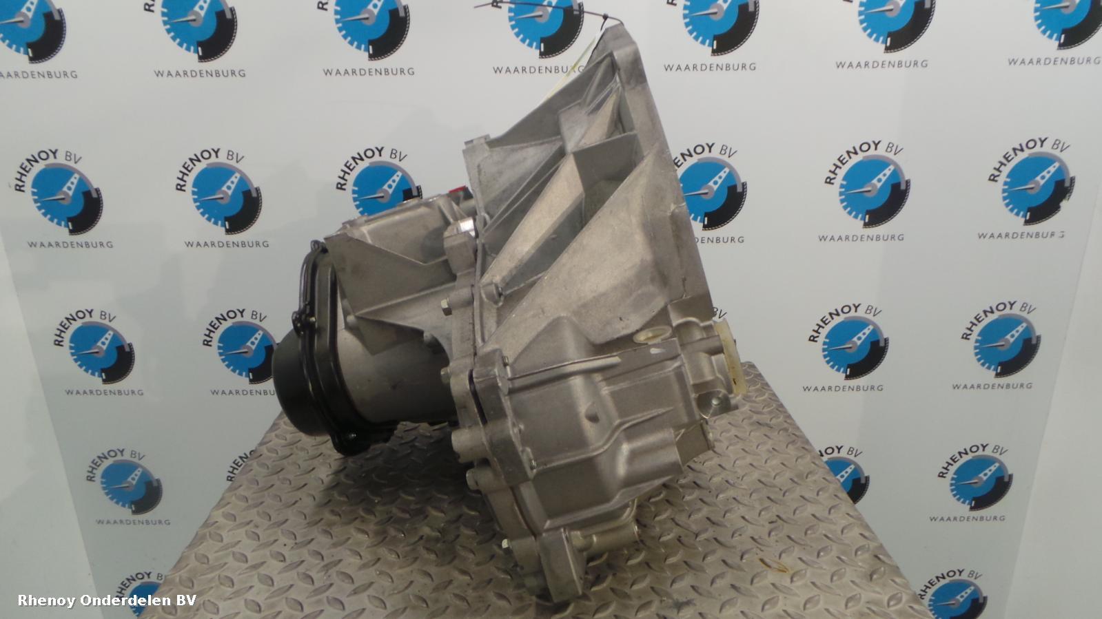 View Auto part TRANSMISSIE / VERSNELLINGSBAK FORD FIESTA 2015