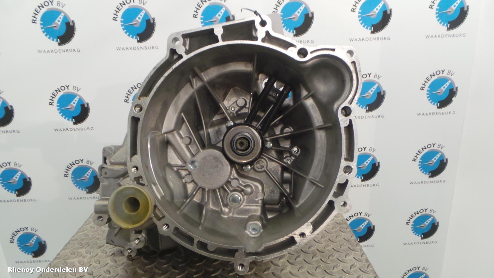 View Auto part TRANSMISSIE / VERSNELLINGSBAK FORD FIESTA 2015