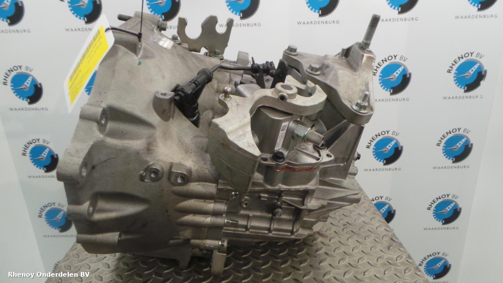 2015 FORD MONDEO TRANSMISSIE / VERSNELLINGSBAK View Auto part TRANSMISSIE / VERSNELLINGSBAK FORD MONDEO 2015