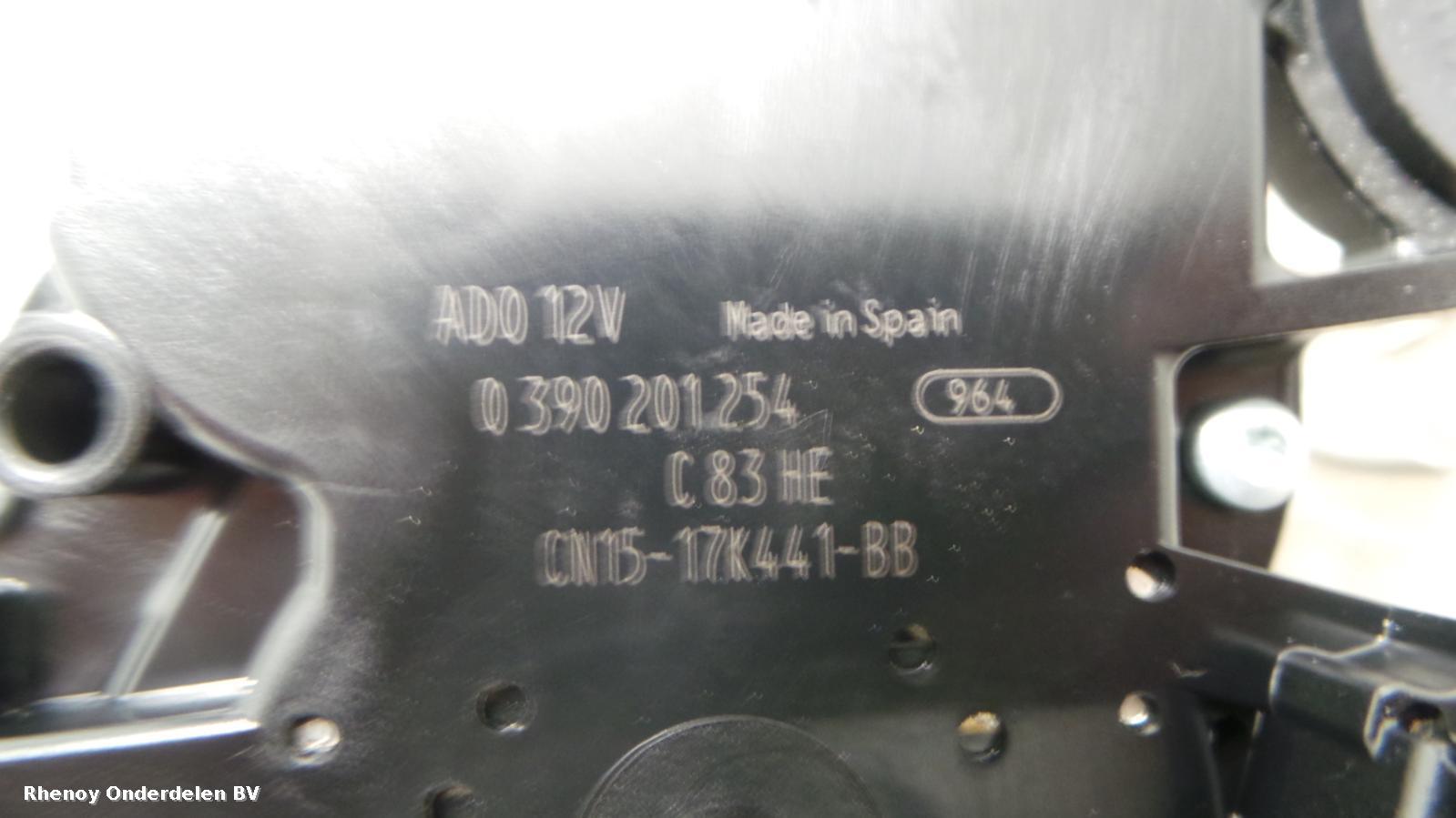 Bekijk Auto-onderdeel RUITENWISSERMOTOR ACHTER FORD ECOSPORT 2015