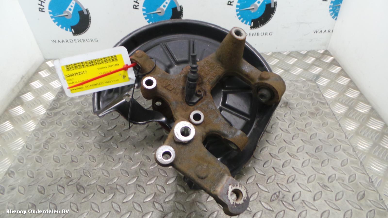 Bekijk Auto-onderdeel FUSEE RA  VOLKSWAGEN GOLF 2010