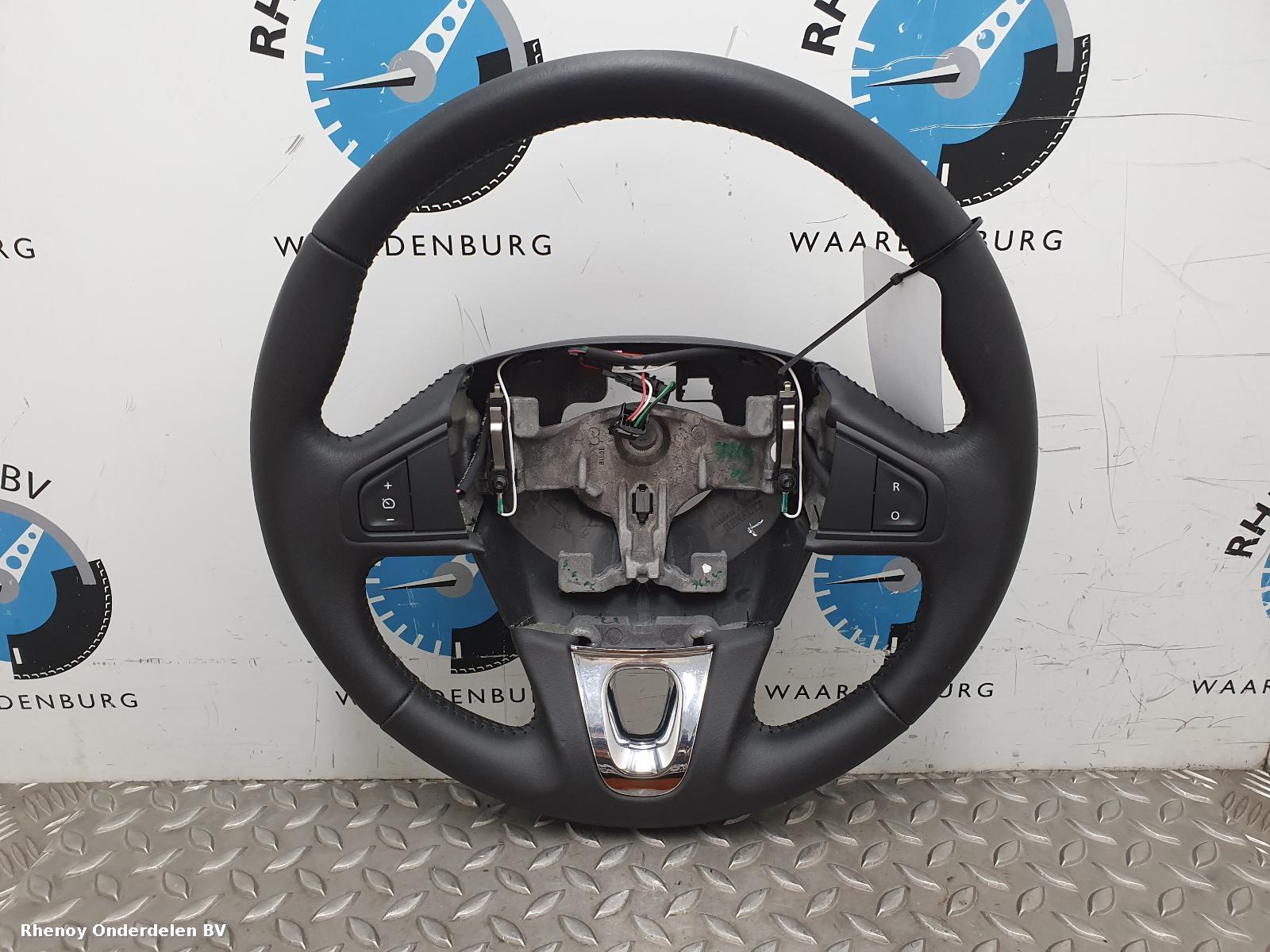 Bekijk Auto-onderdeel STUURWIEL RENAULT MEGANE 2014