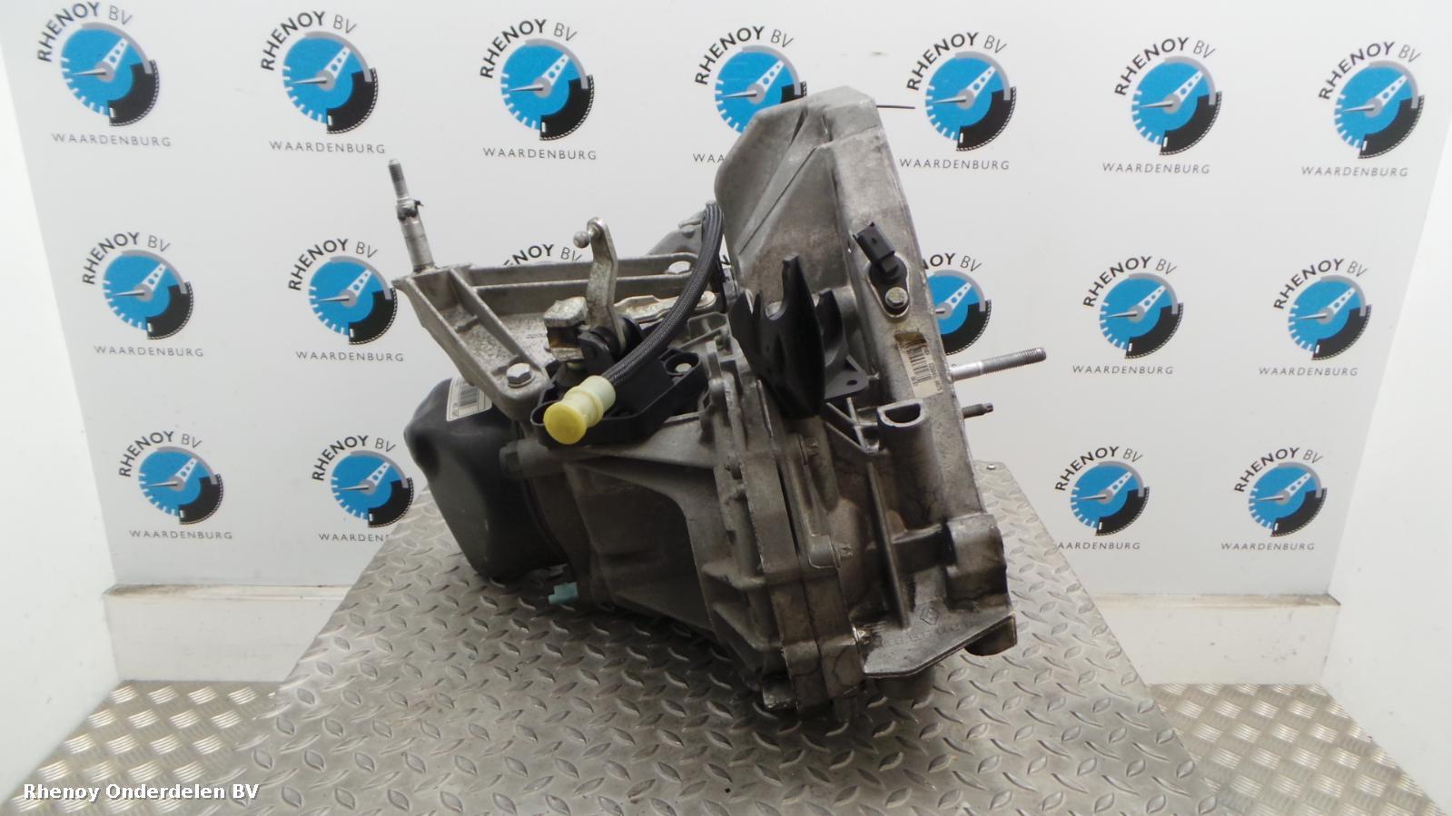 View Auto part TRANSMISSIE / VERSNELLINGSBAK RENAULT CLIO 2007
