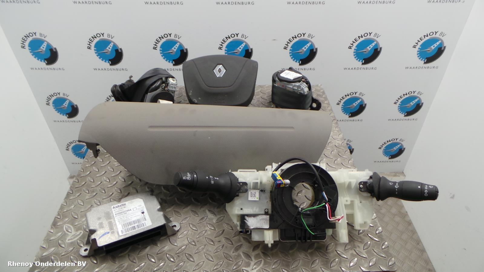 2014 RENAULT MASTER AIRBAG SET View Auto part AIRBAG SET RENAULT MASTER 2014