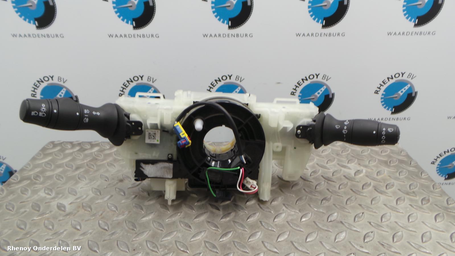 2014 RENAULT MASTER AIRBAG SET View Auto part AIRBAG SET RENAULT MASTER 2014