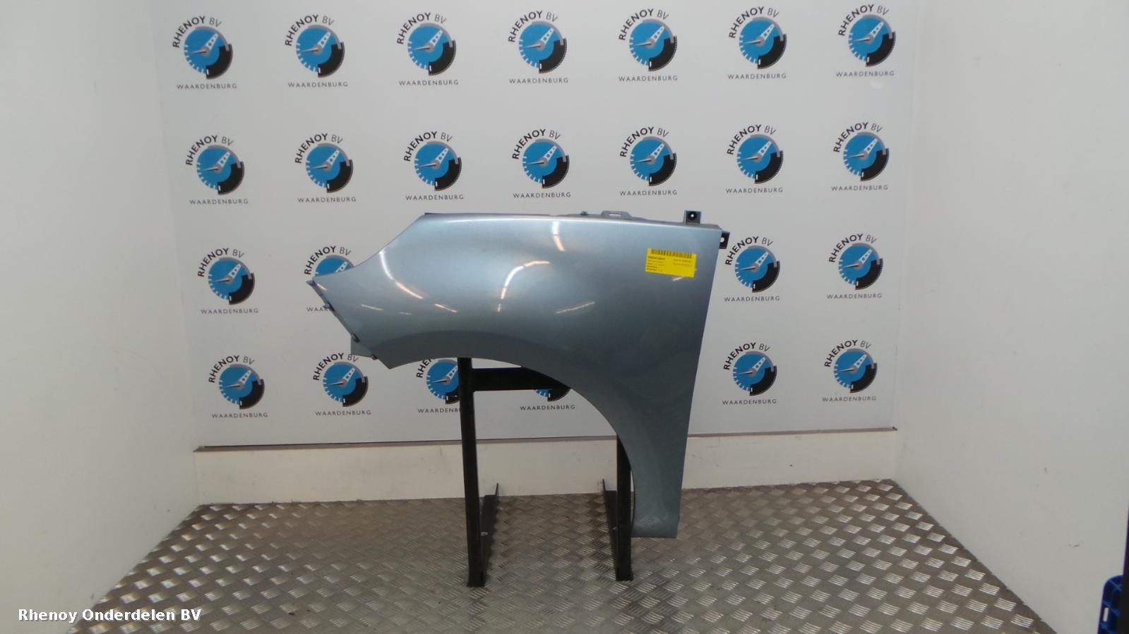 Bekijk Auto-onderdeel VOORSCHERM L RENAULT SCENIC 2009