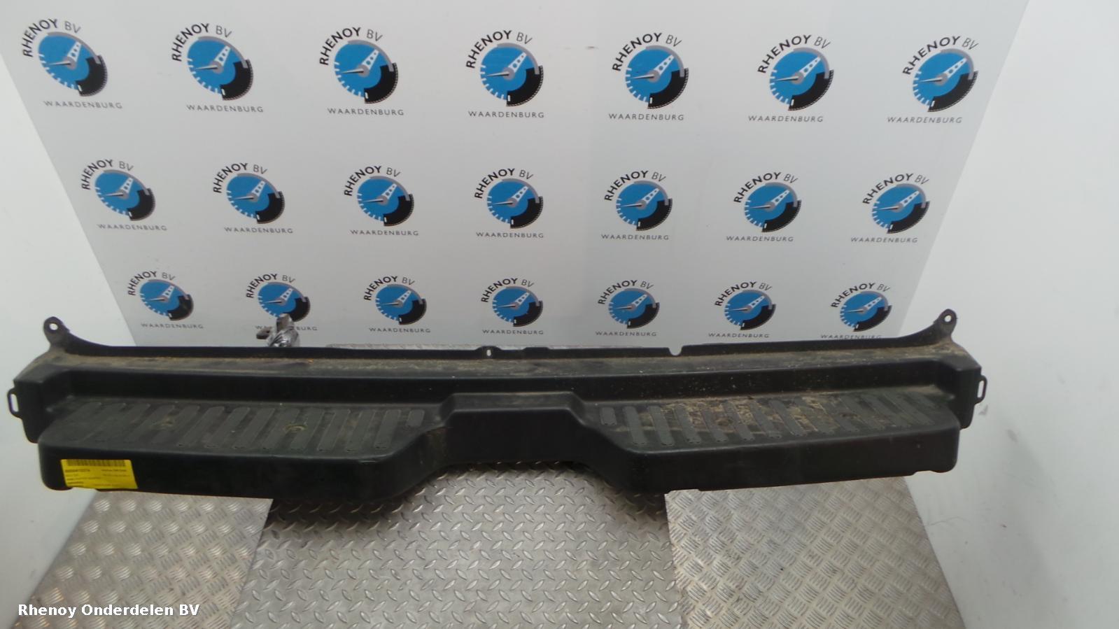 Bekijk Auto-onderdeel BUMPER ACHTER RENAULT MASTER 2014