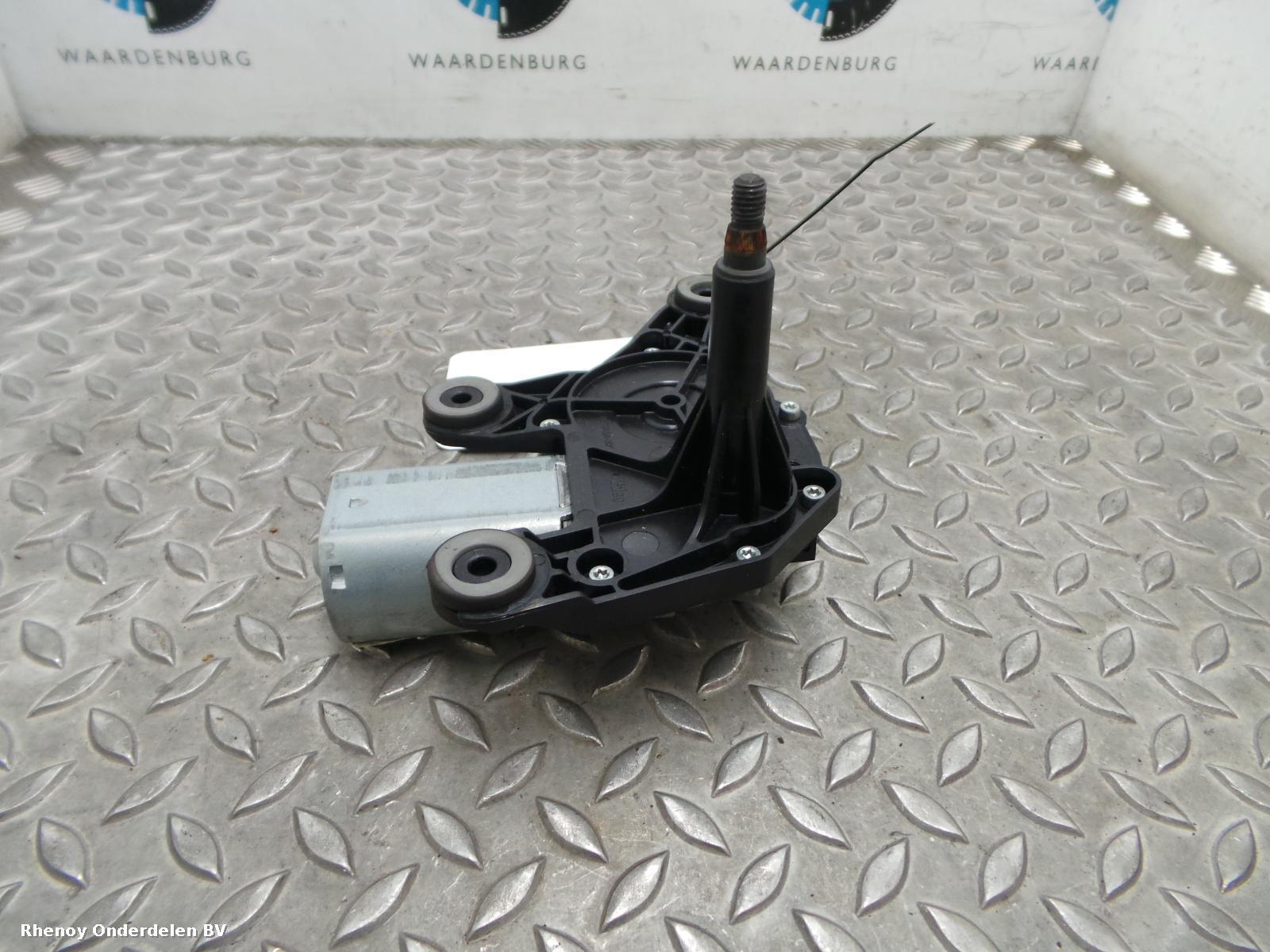 Bekijk Auto-onderdeel RUITENWISSERMOTOR ACHTER FIAT PUNTO EVO 2011