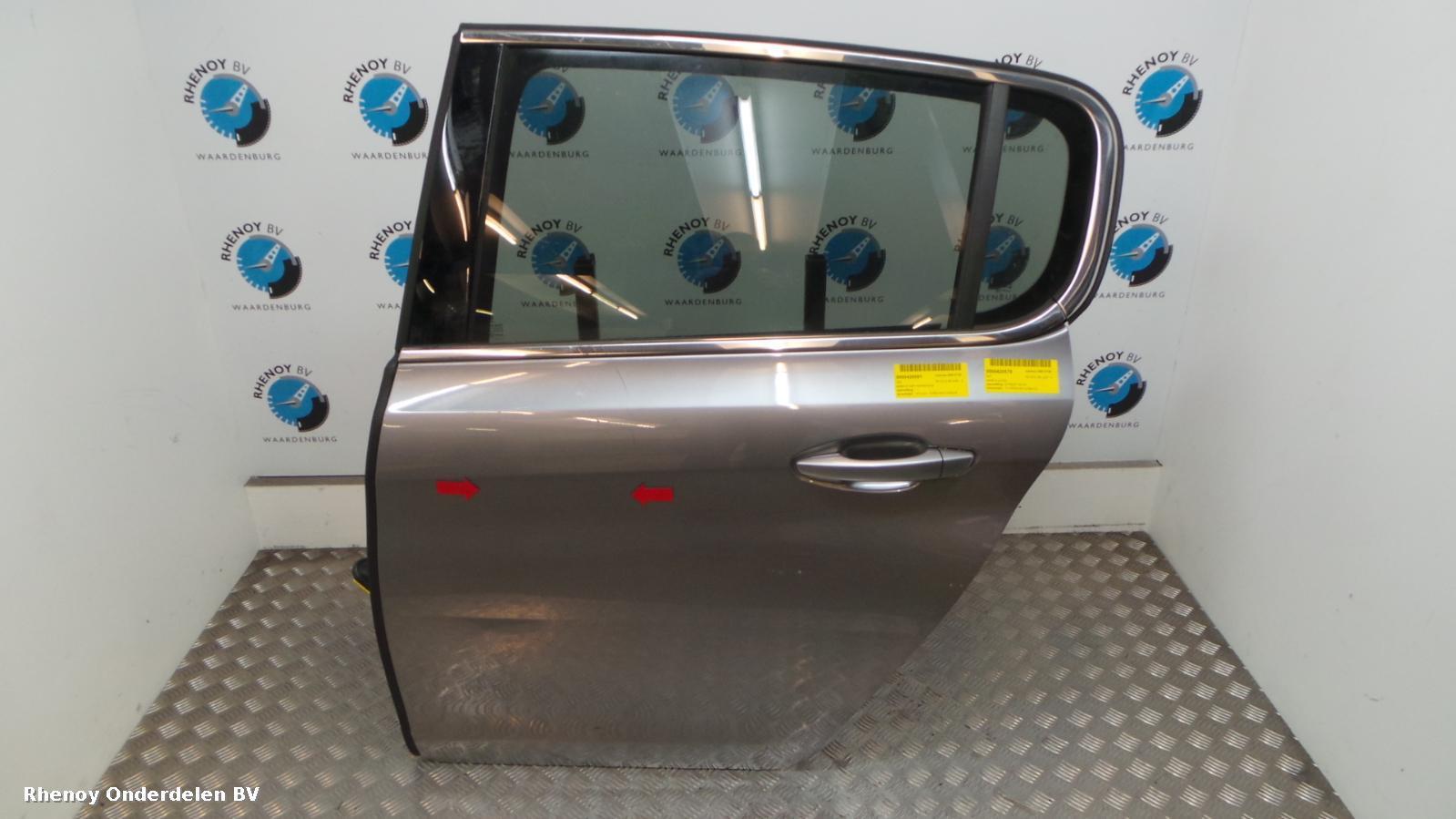 Bekijk Auto-onderdeel PORTIER LA  PEUGEOT 308 2015