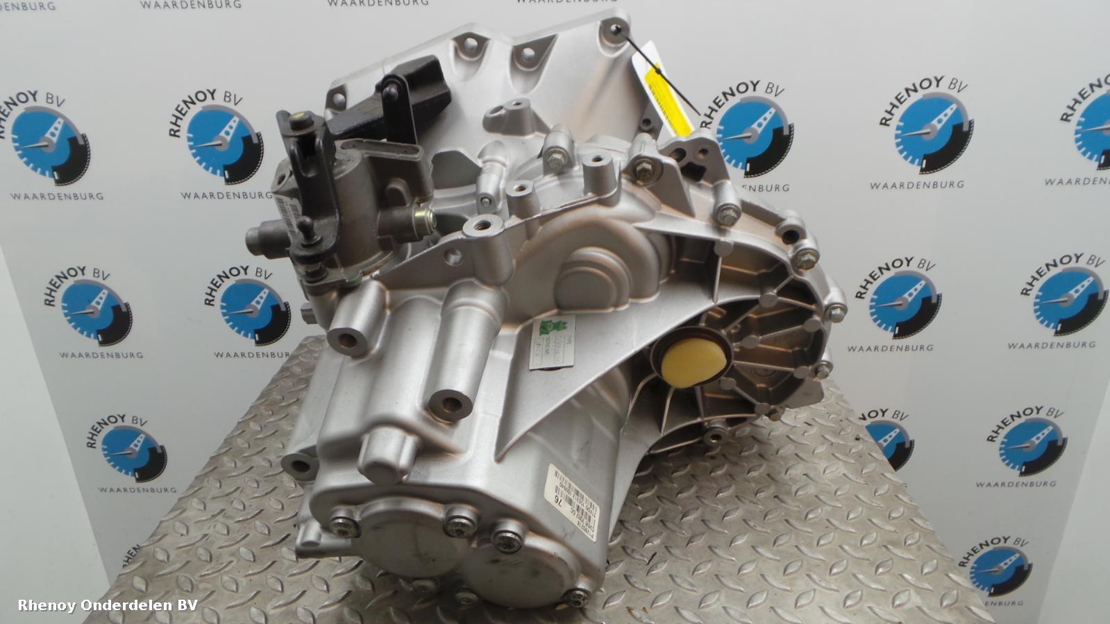 2014 FORD FOCUS TRANSMISSIE / VERSNELLINGSBAK View Auto part TRANSMISSIE / VERSNELLINGSBAK FORD FOCUS 2014